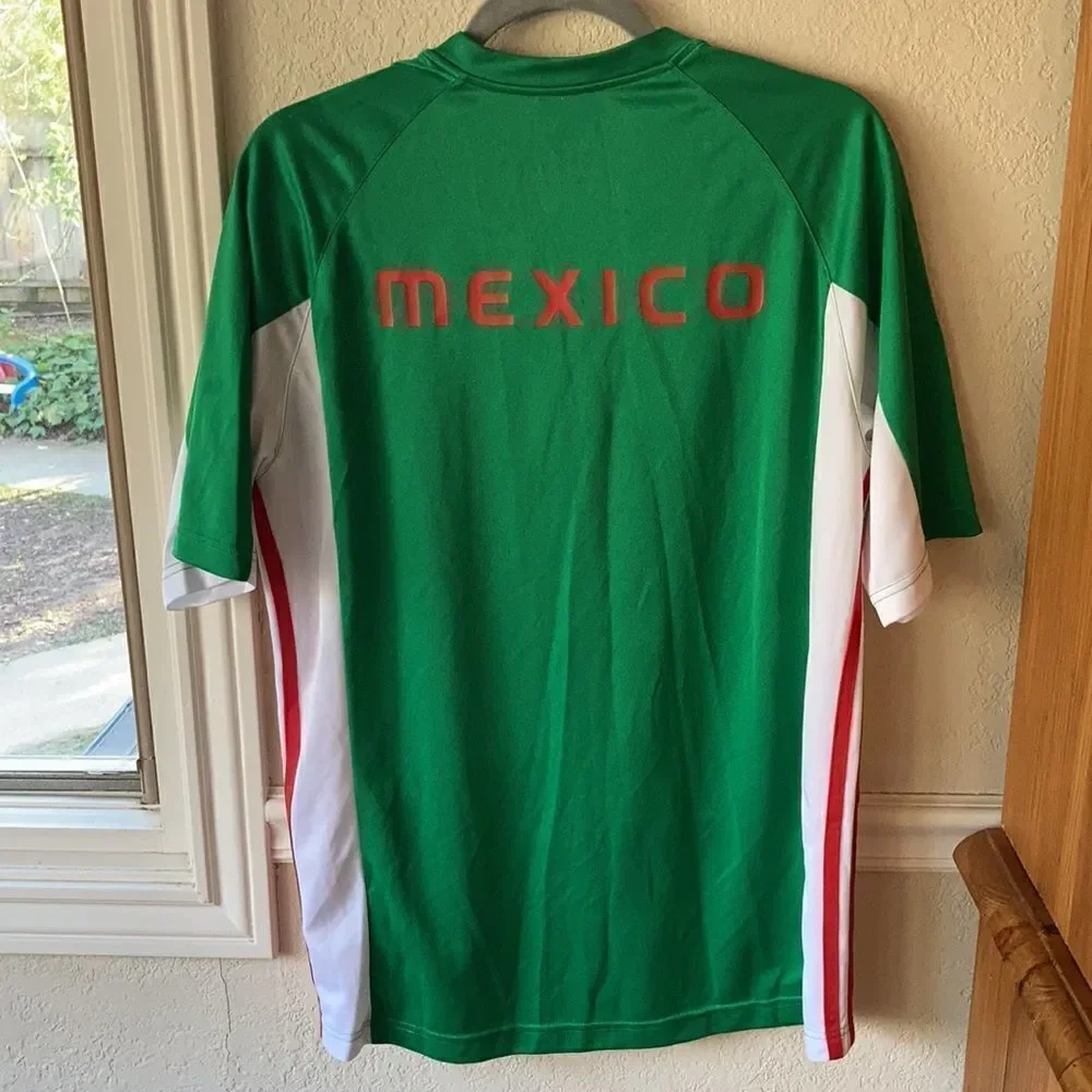 Men’s Adidas Mexico Pullover Jersey Size M